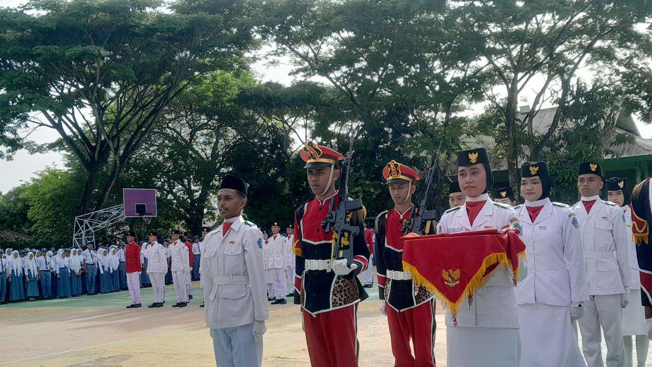 Upacara Memperingati Hari Pahlawan 10 November 2025